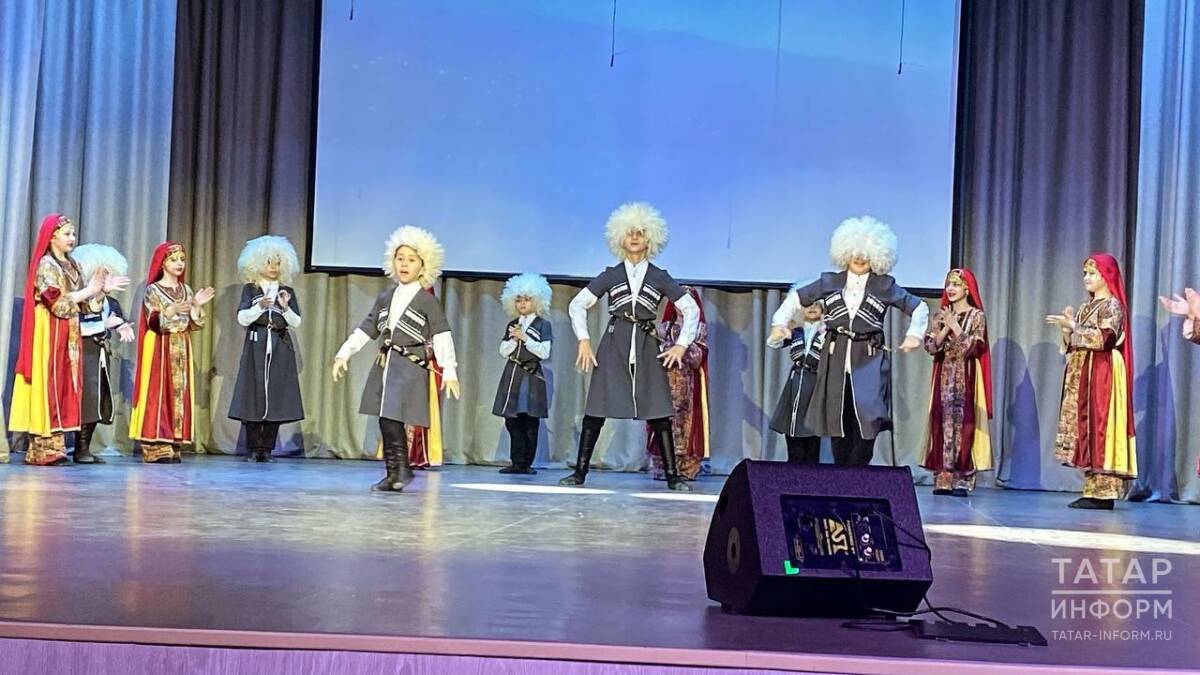 участники конкурса  «Родной язык – душа народа»